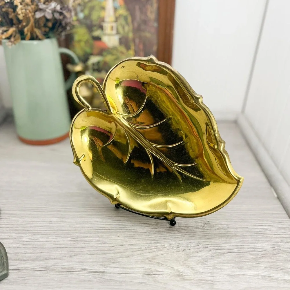Vintage Gold Plated Brass Leaf Tray: Mid-Century‎ Trinket Dish